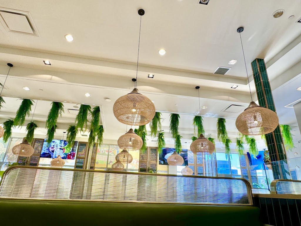 JIYU Thai Seafood Hot Pot 集渔泰式海鲜火锅