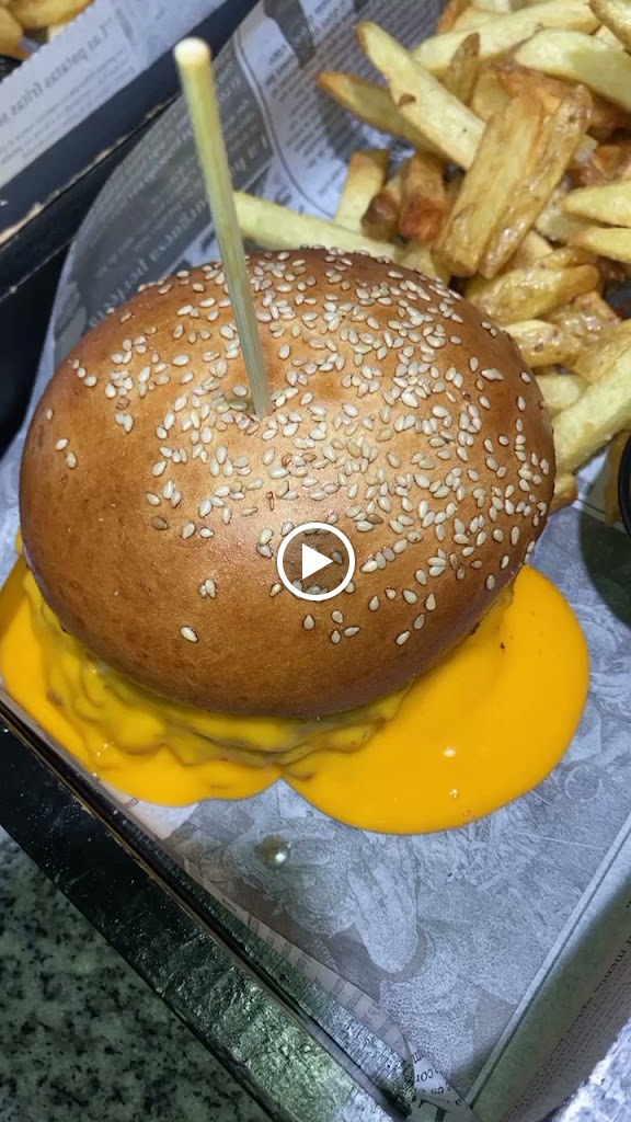 3h's Burger & Chicken — Videos