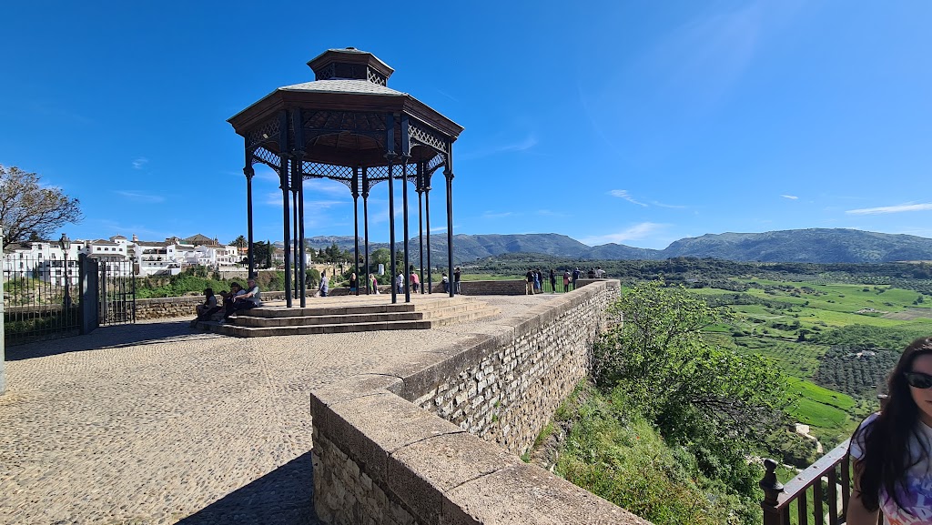 Paseo de Blas Infante — Montana