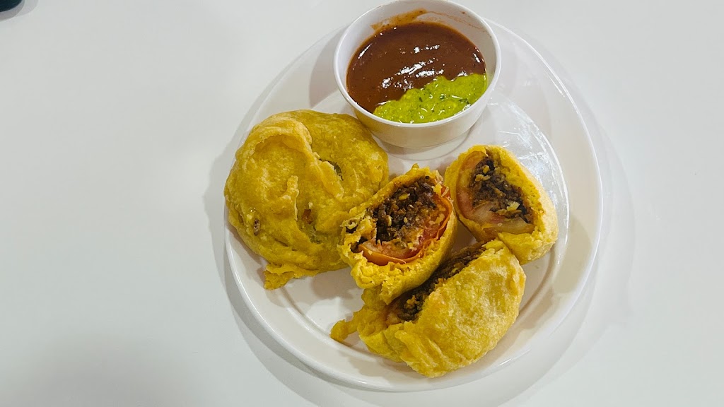 Saurashtra Ganthiya And Bhajiya