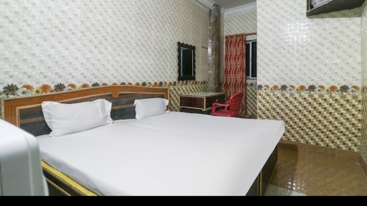Ranjit Lodge