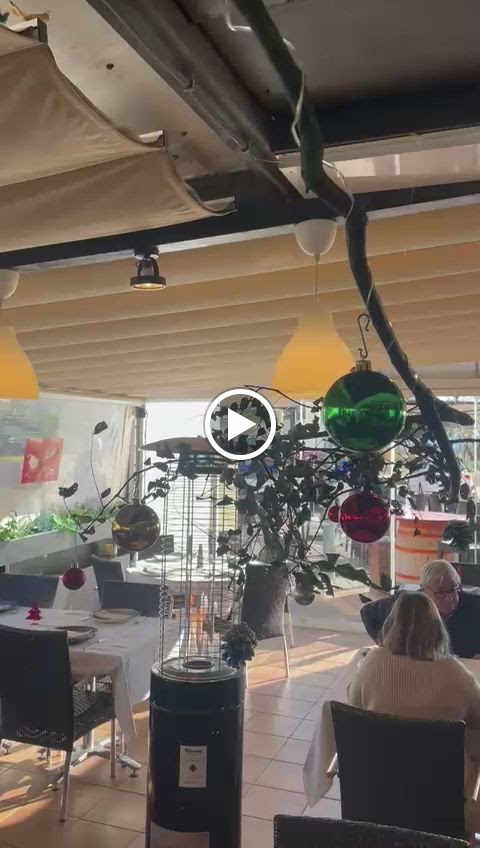 Marino Cambrils — Ambiente