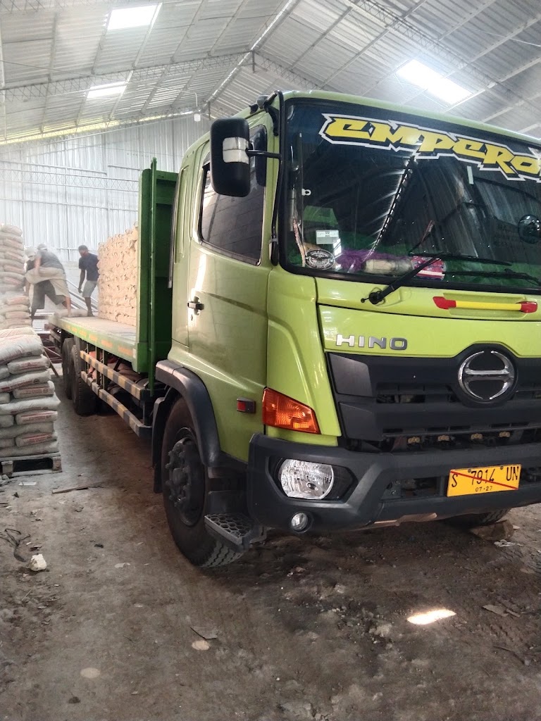 Bengkel Sepeda motor dan tambal ban