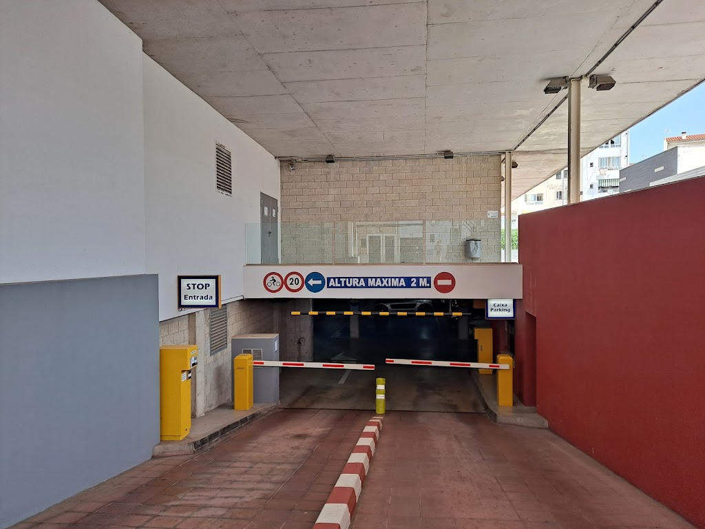 Aparcamiento Cines OCIMAX