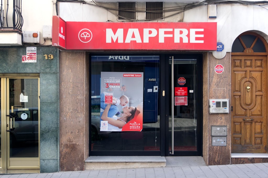 MAPFRE — Exterior
