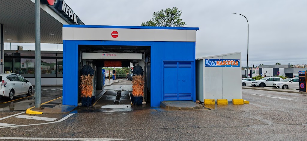 Repsol Charging Station — Exterior
