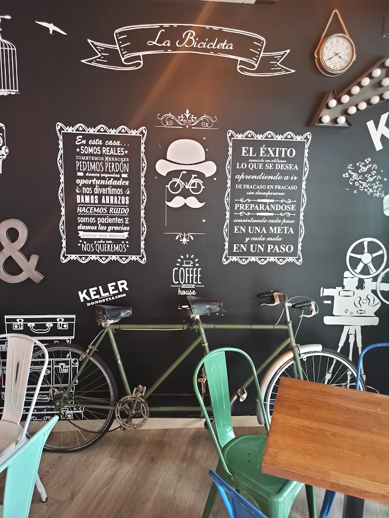 Cafe Bar La Bicicleta — Carta