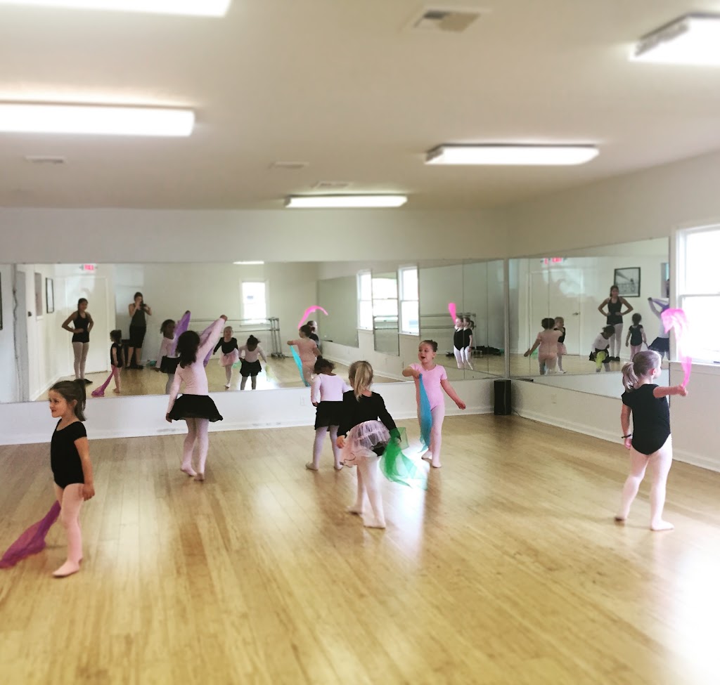  En L'air Studio of Dance