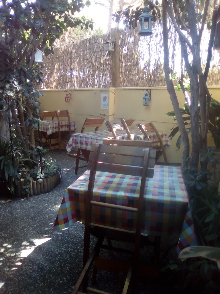 Pizzeria Maria Regina SL — Ambiente