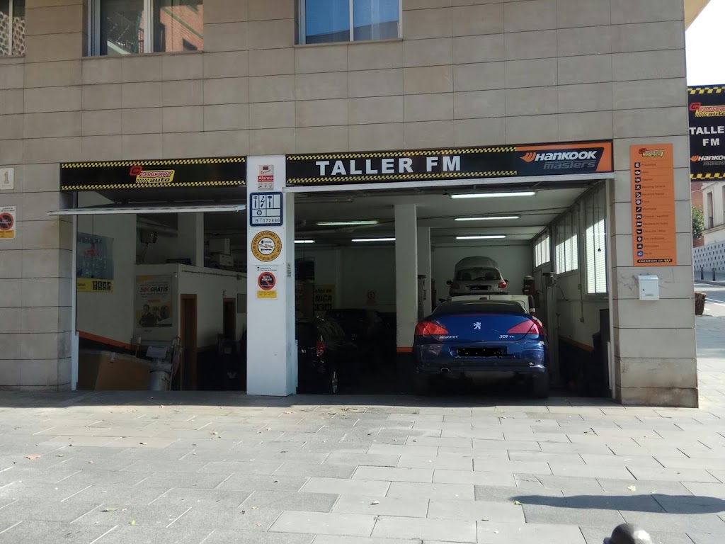 Taller FM — Exterior