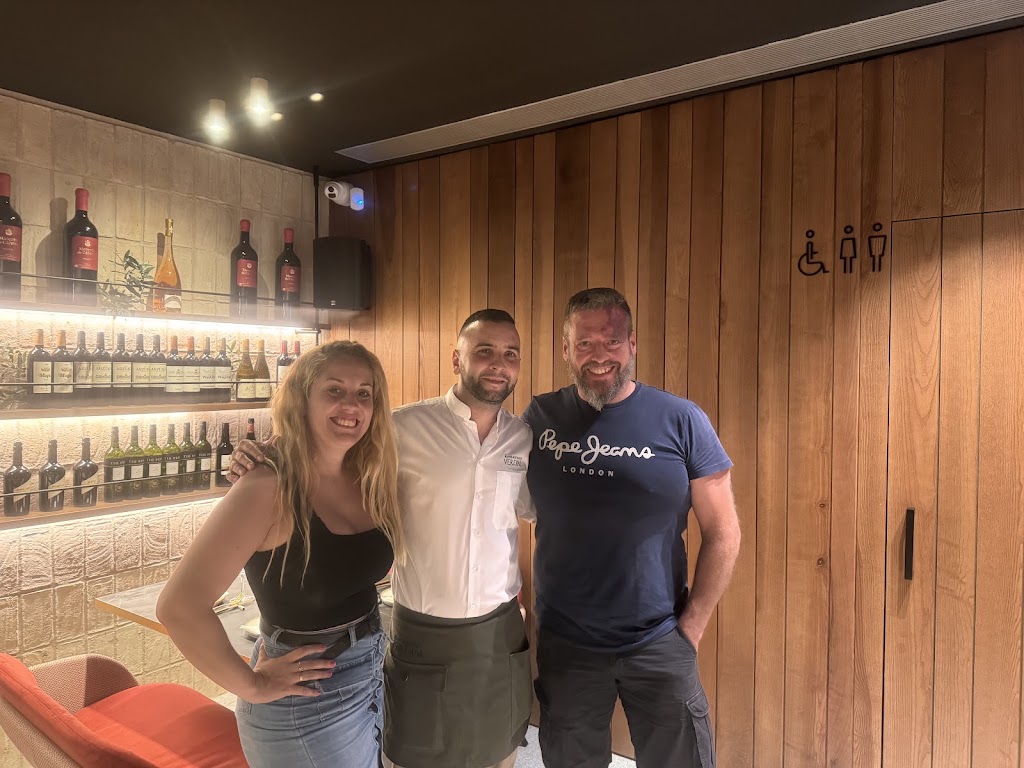 RESTAURANTE VERDIAL — Ambiente