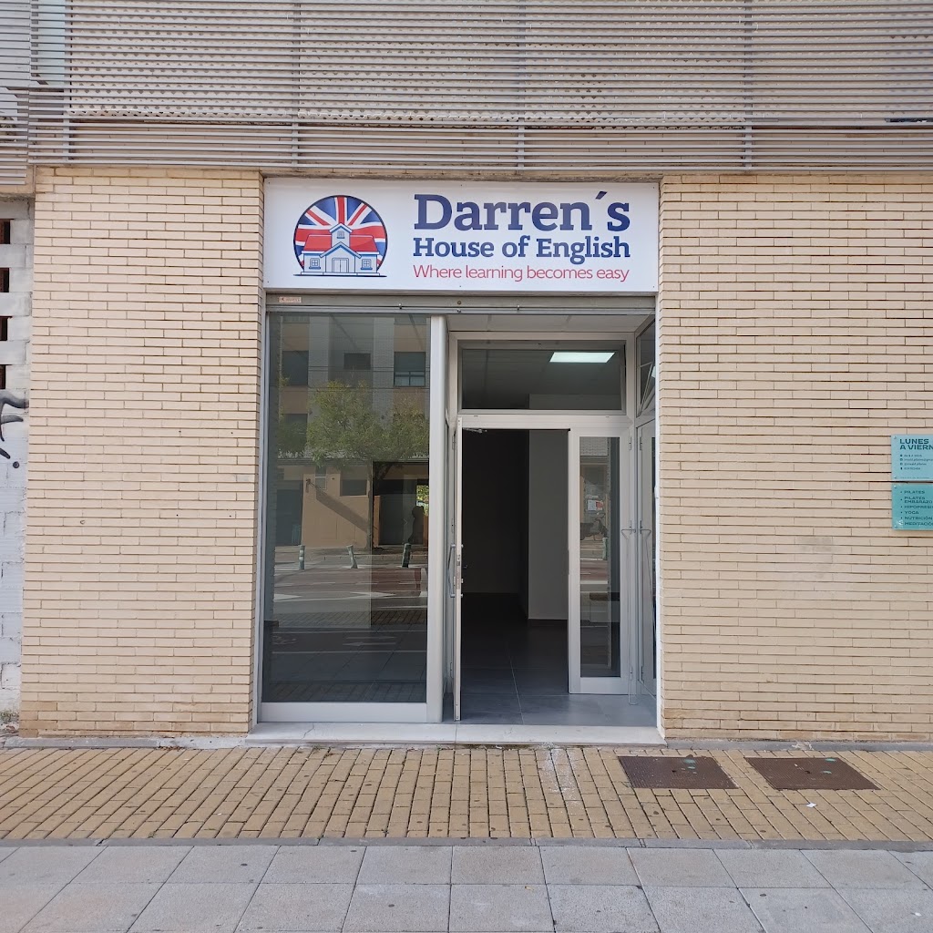 Darren's House of English — Del propietario
