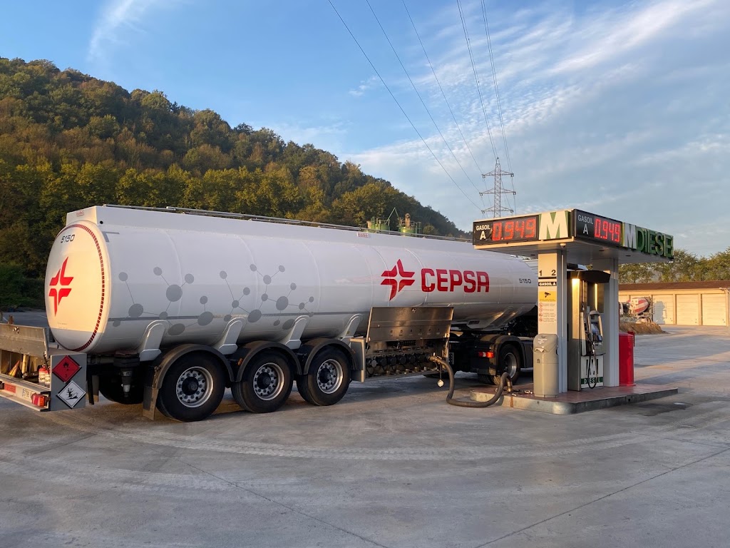 Diesel Minguet — Estacion de servicio