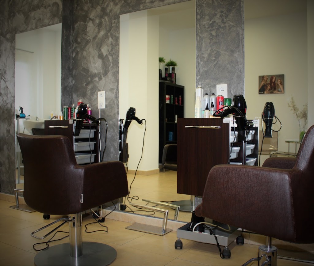 Peluqueria Antonia Gamon — Interior