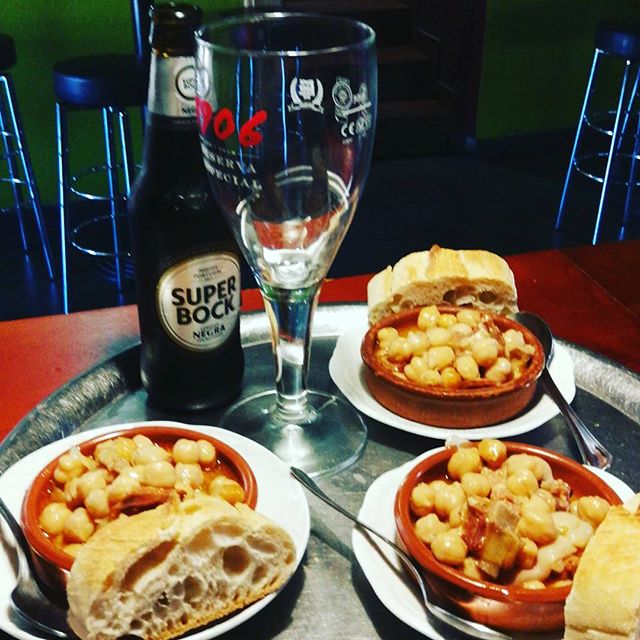 Bar Master — Comida y bebida