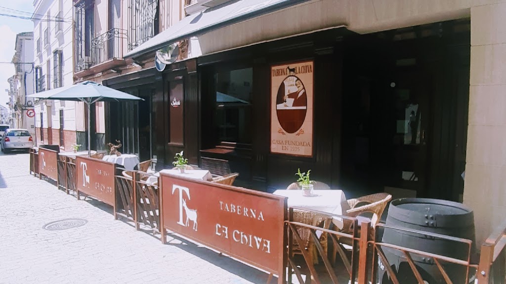 RESTAURANTE-TABERNA LA CHIVA