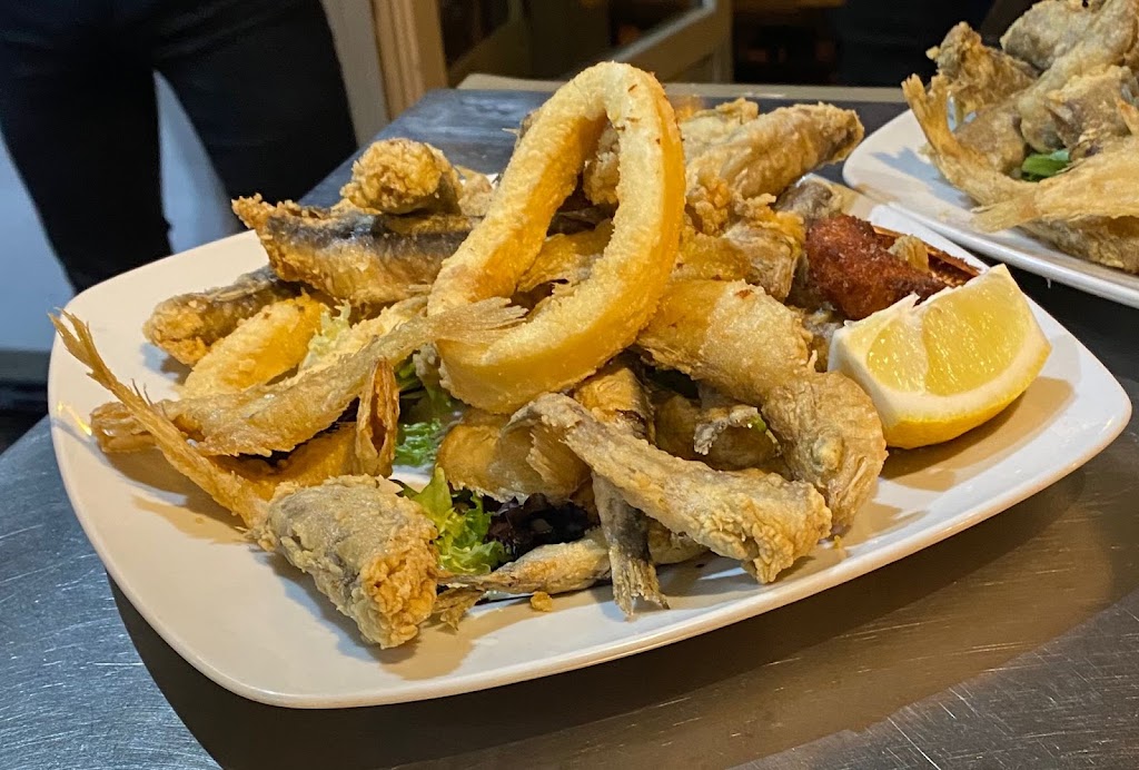 El Rou — Comida y bebida