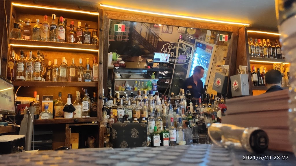 SALON CANTINA BAR LA TERTULIA GDL