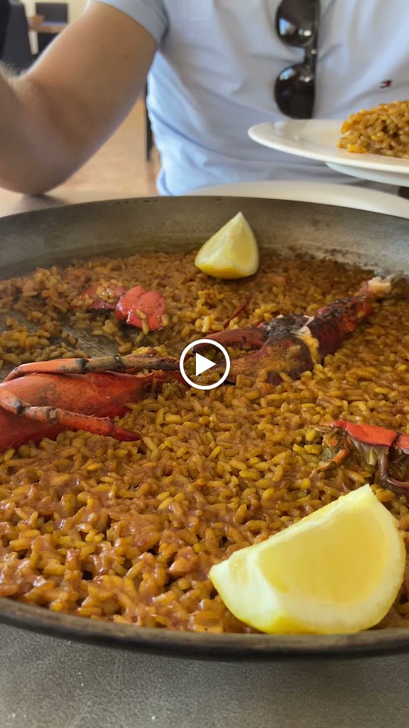 EL CANTAL RESTAURANTE ARROCERIA — Ambiente
