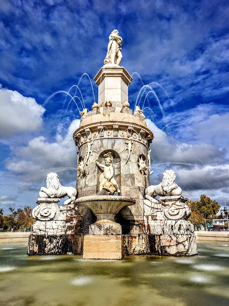Fuente de la Mariblanca