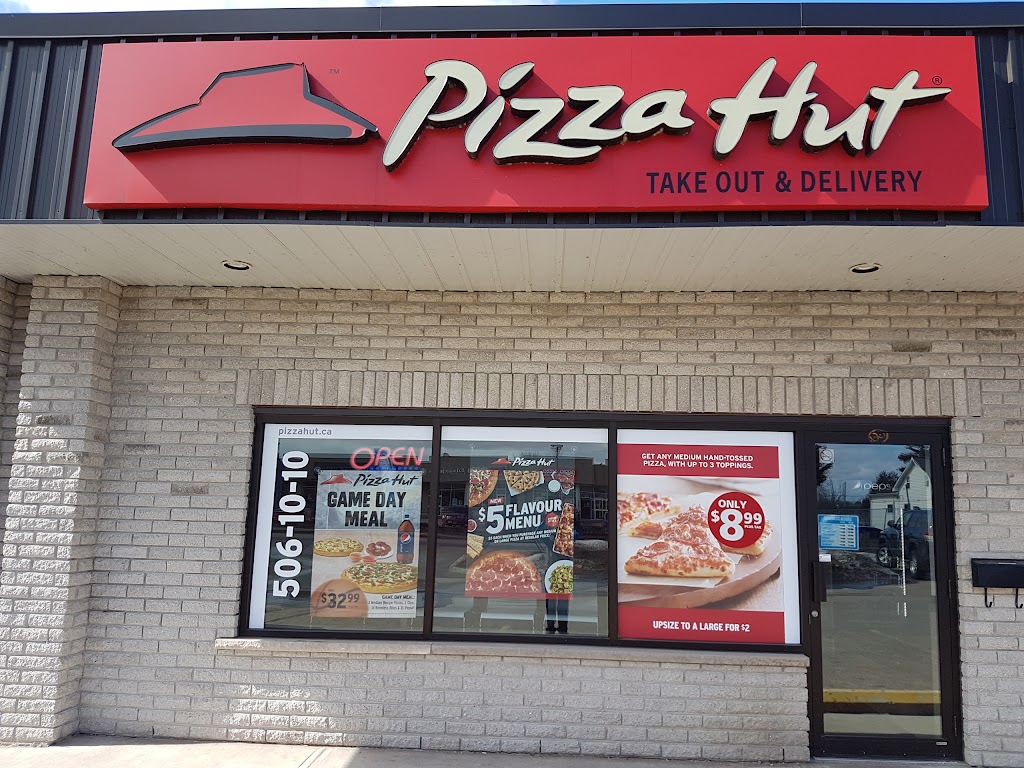 Pizza Hut in Petawawa