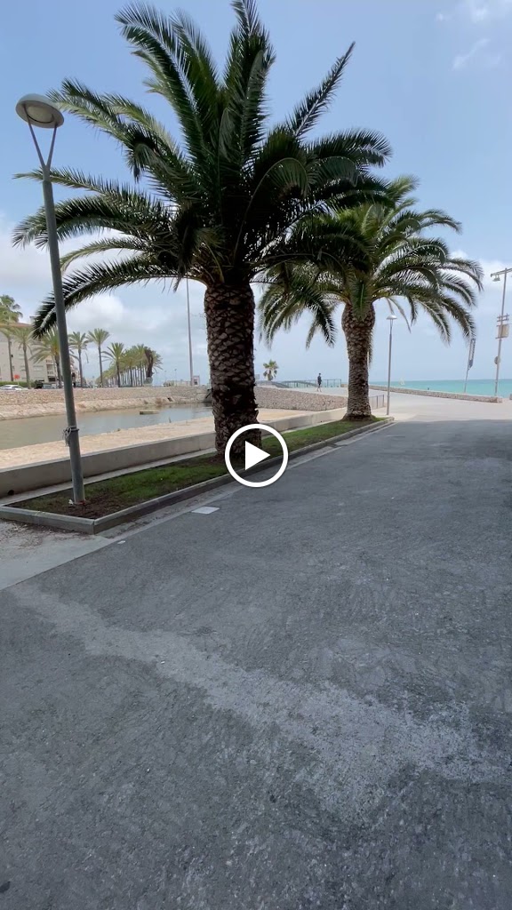 Restaurant Akquaaa (costa Dorada Calafell) — Videos