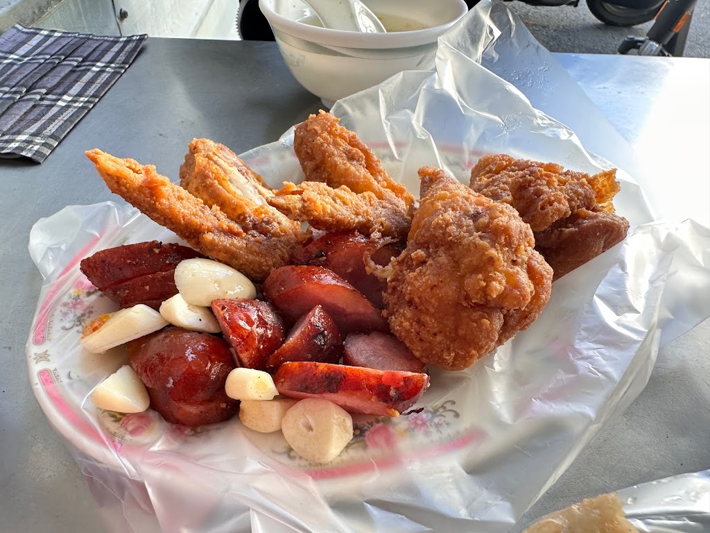 路邊黑輪攤 的照片