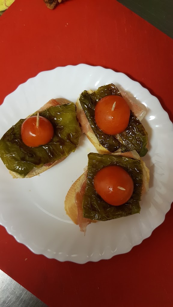 Cal Teo — Comida y bebida