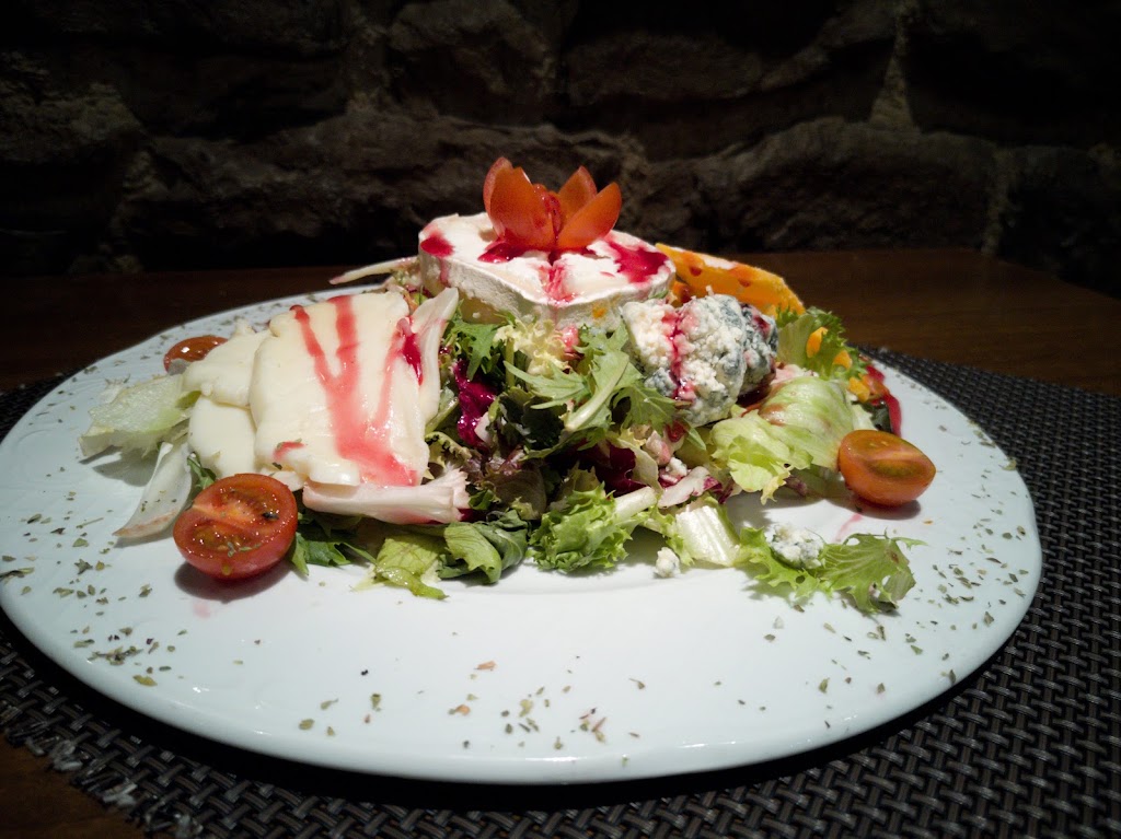 Restaurante El Panxo — Comida y bebida