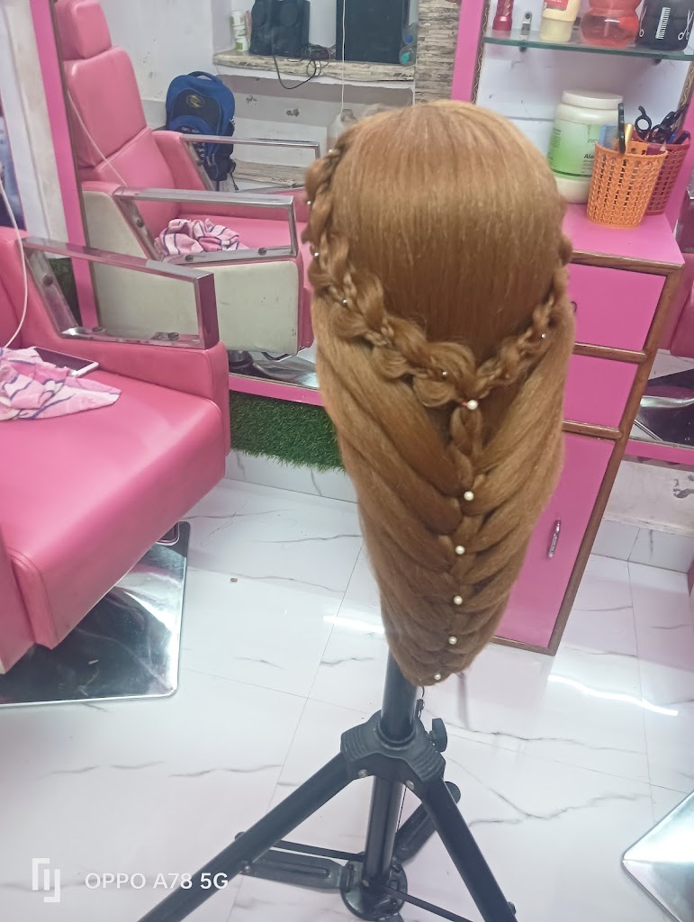 Ishika Makeover Salon