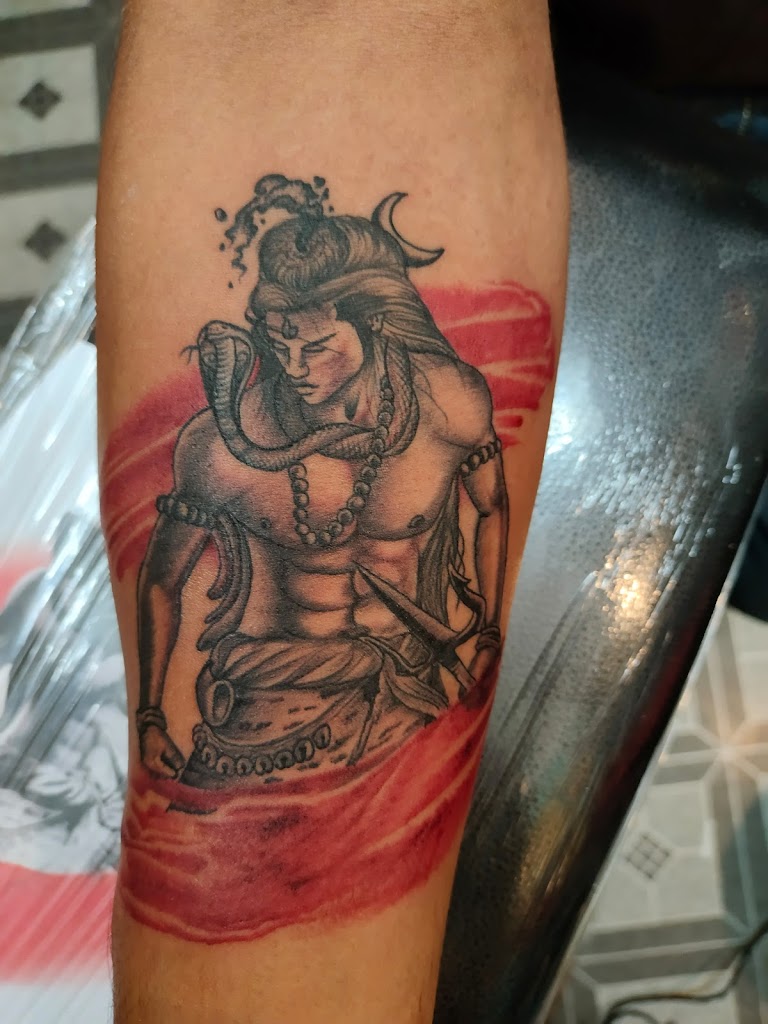 Da Yangs Unisex Saloon And Spa