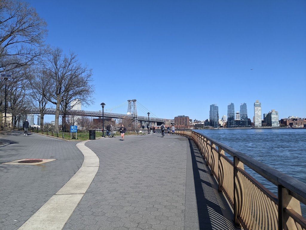 John V. Lindsay East River Park