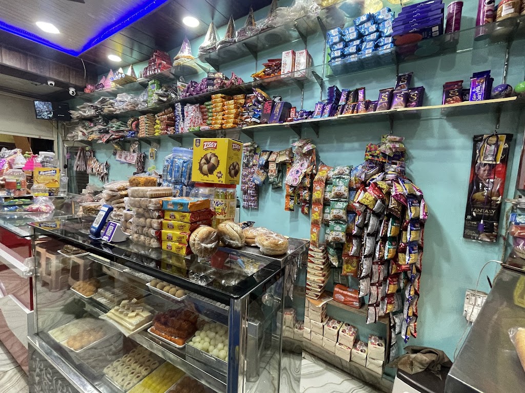 Manish Bakery