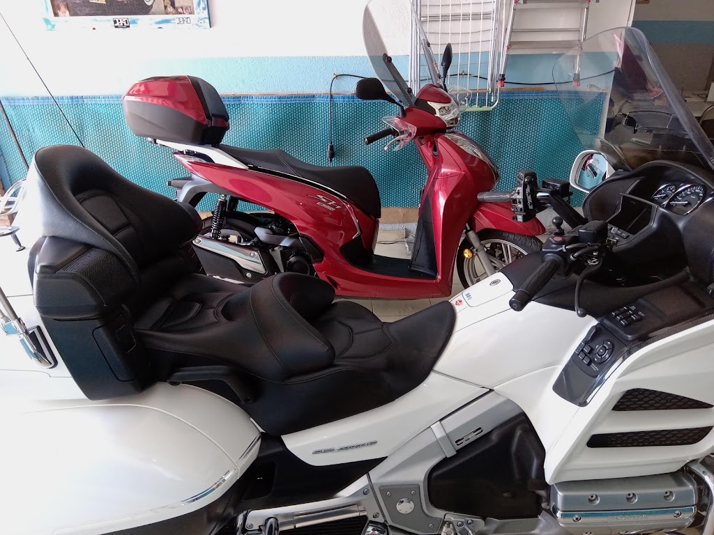 Lavadero Auto Spa&Encerado Cars clean — Del propietario