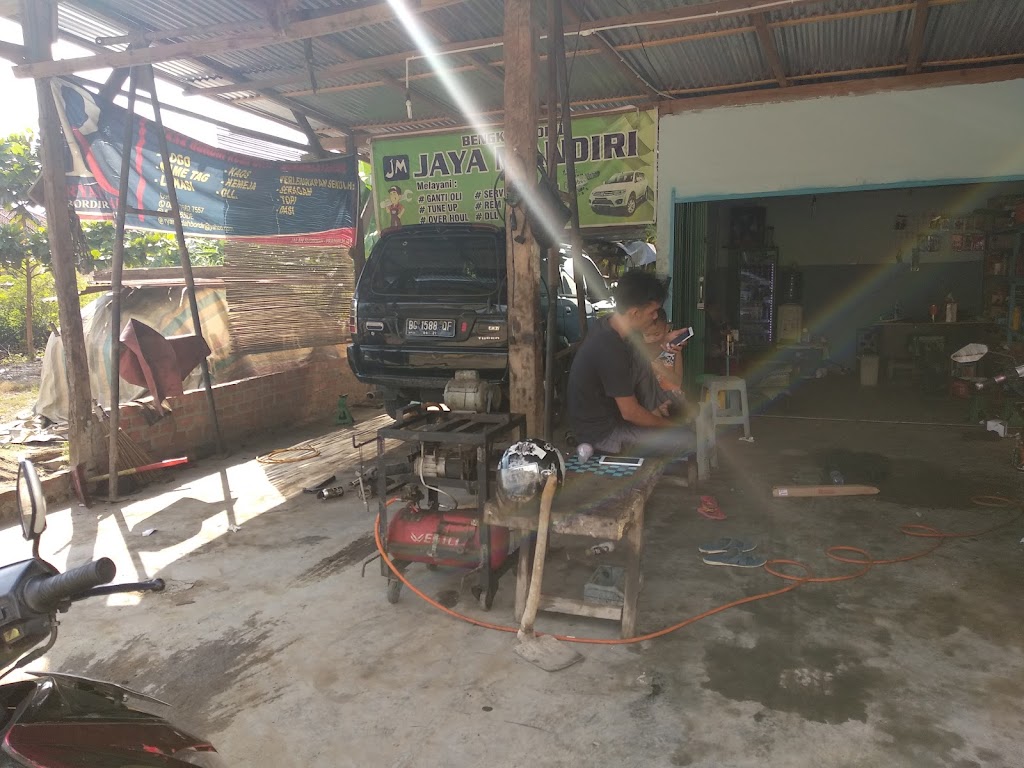 Bengkel Mobil Jaya Mandiri