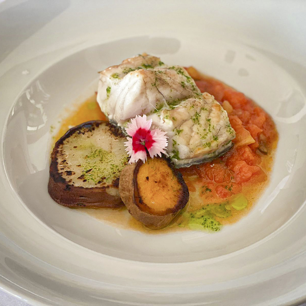 Restaurante Casa Cristobal — Comida y bebida