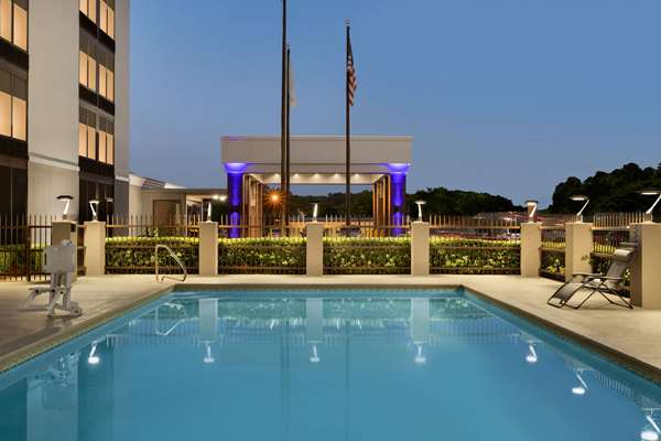 La Quinta Inn & Suites by Wyndham Dothan - Hotel in Dothan , United States of America