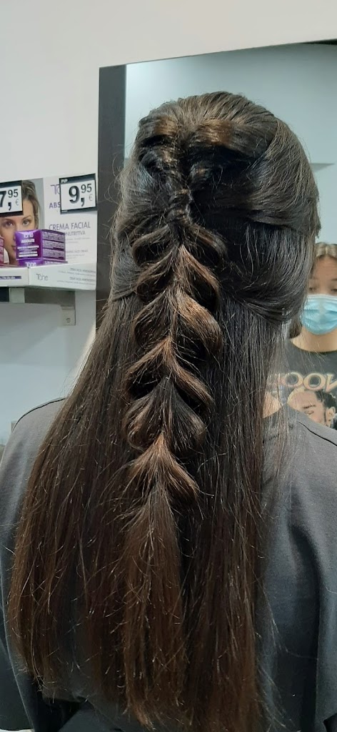 Peluqueria i Estetica LARA — Del propietario
