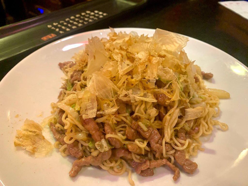 Restaurante Hong Long — Fideos fritos