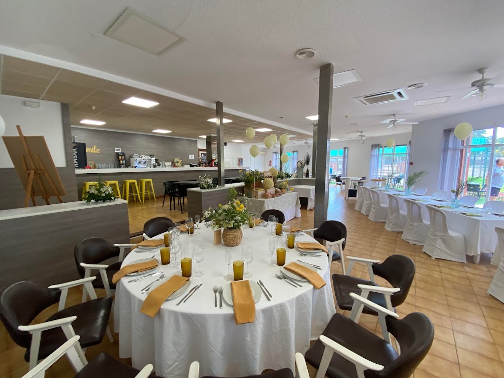 Restaurante Club de Tenis Vila-real — Ambiente