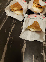 644fb3f8c4d1698e1a04162a 的照片