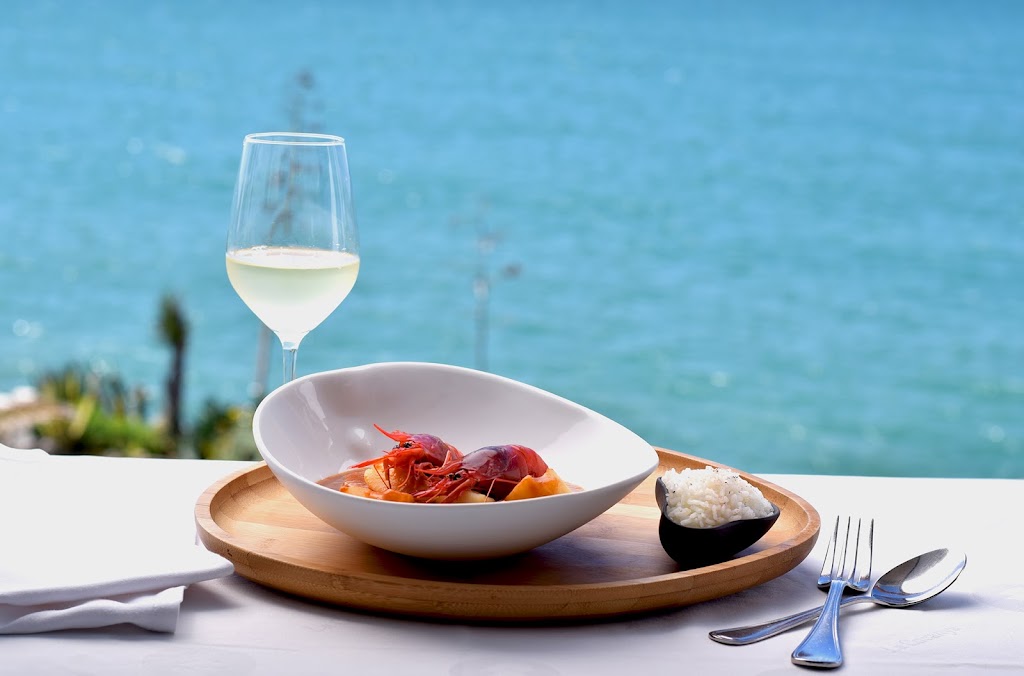 Restaurant La Cucanya — Comida y bebida