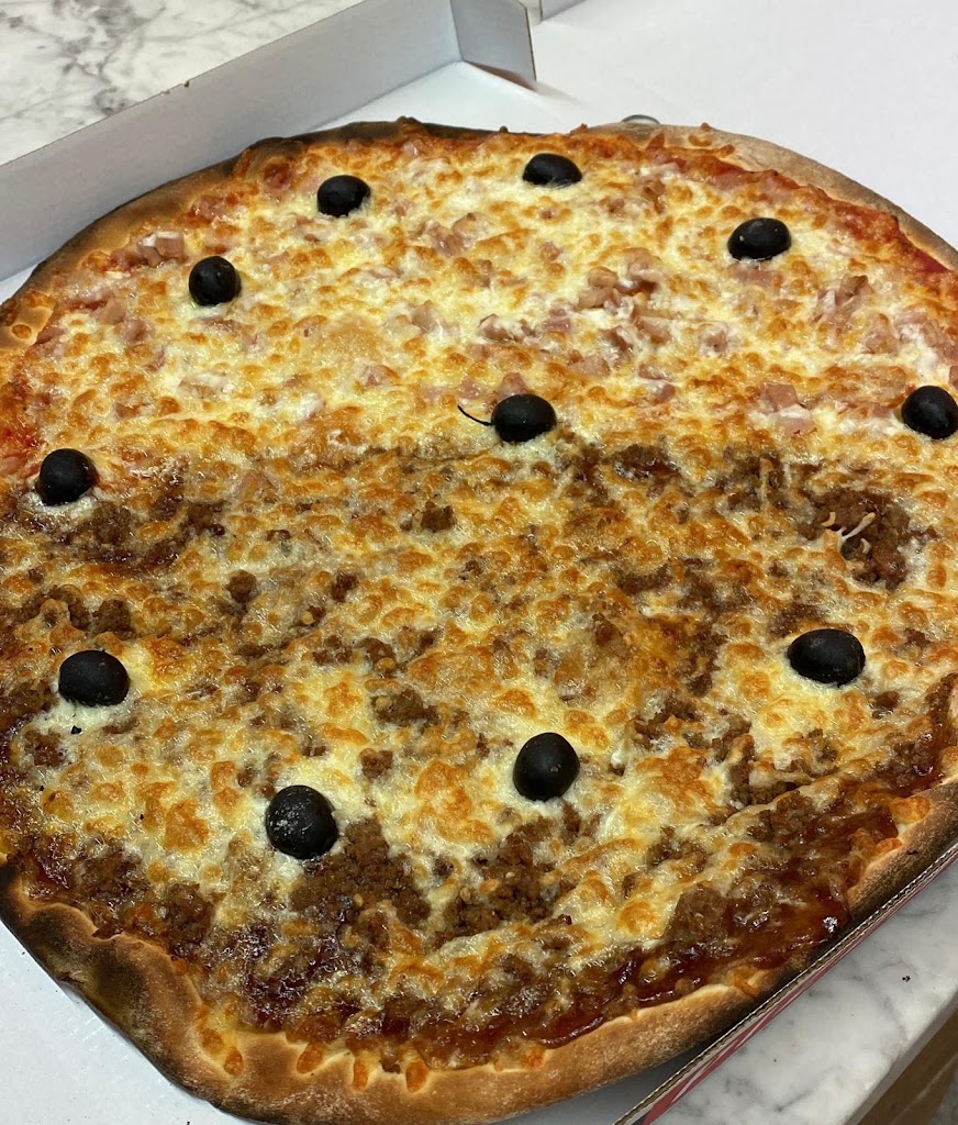Il Fuoco Pizzeria — Pizza