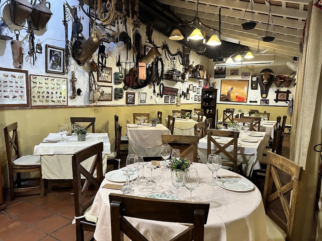 Restaurante Cortijo Guadacorte — Ambiente