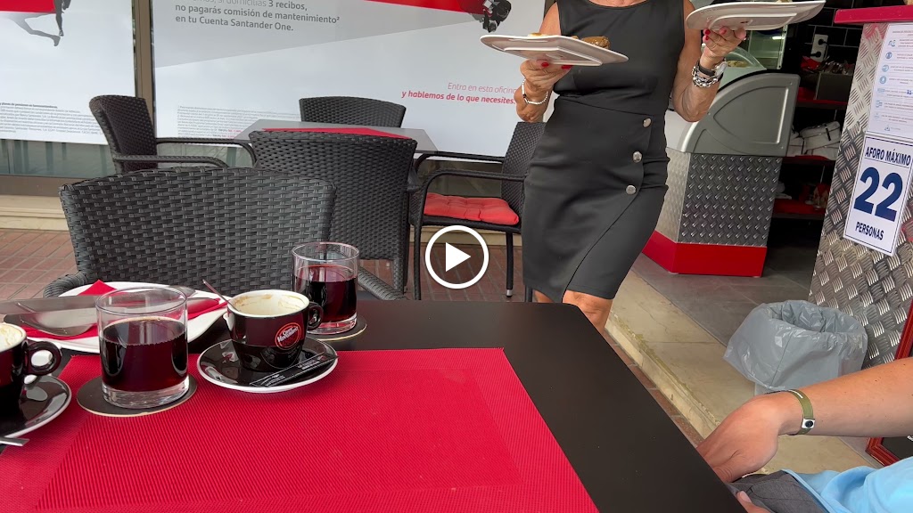 Bistro Cafe Me Gusta — Videos