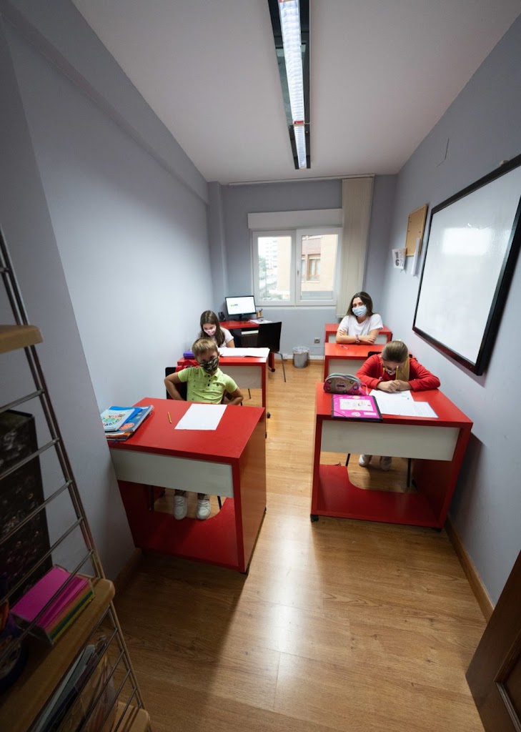 Centro De Estudios Campus — Del propietario