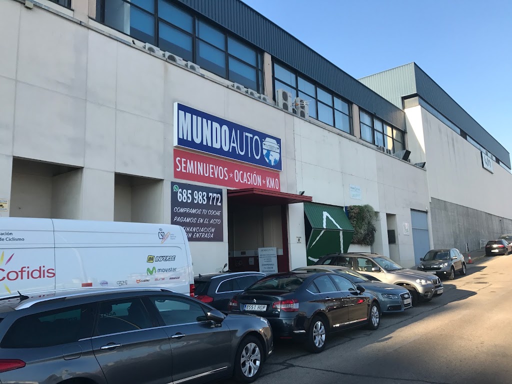 MUNDOAUTO: Concesion de Compra//Venta de Vehiculos — Concesionario de automoviles