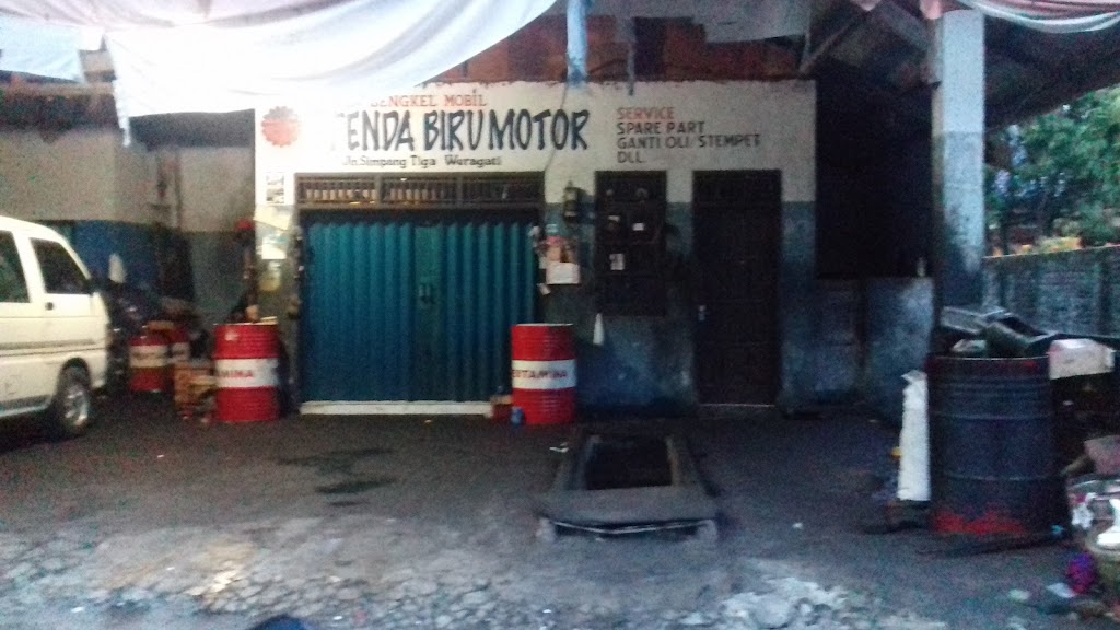 Tenda Biru Motor