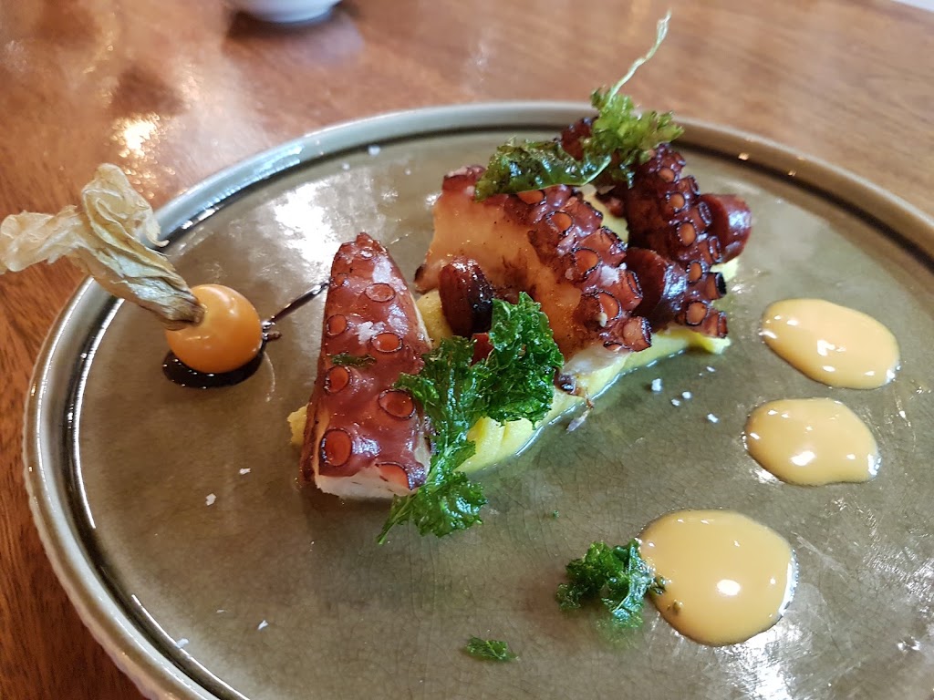 Casa Grau — Comida y bebida