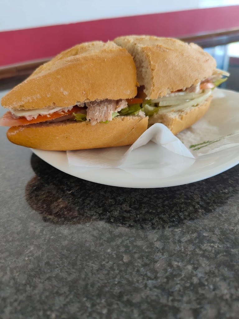 Cafeteria La Esquina de Toyo — Del propietario